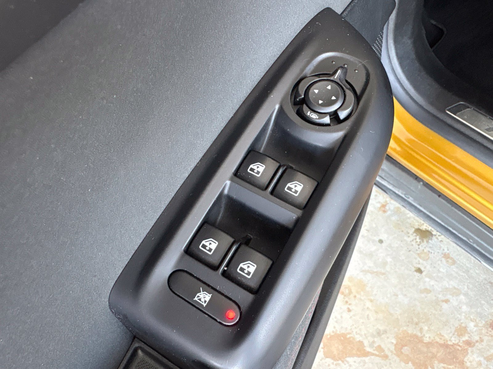 Used 2024 Dodge Hornet R/T AWD/4WD image 11