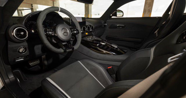Used 2020 Mercedes-Benz AMG GT R image 20