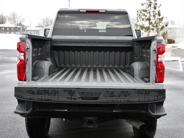 Used 2025 Chevrolet Silverado 2500 Custom w/ Custom Value Package image 26
