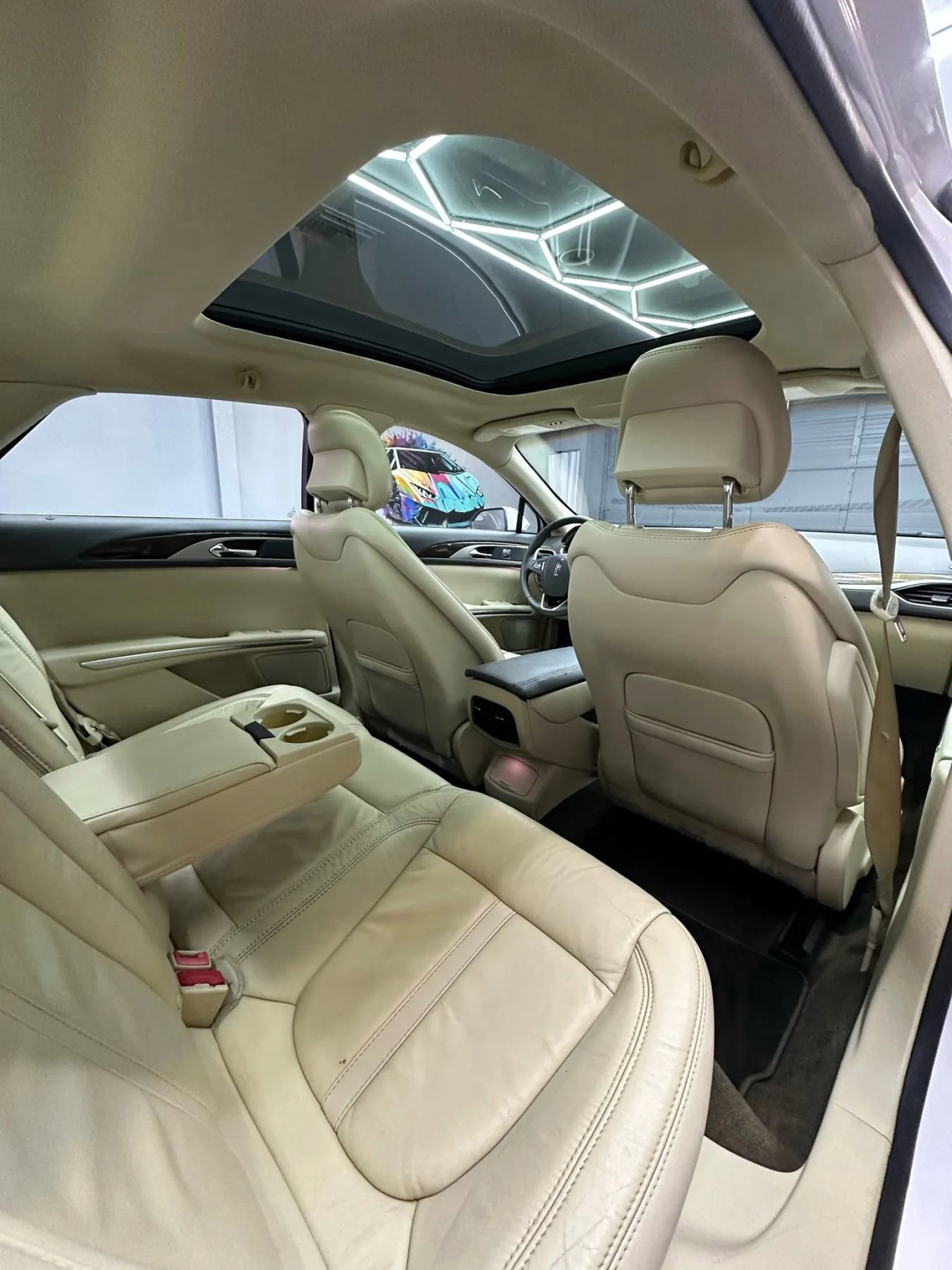 Used 2014 Lincoln MKZ w/ Equipment Group 101A Select image 26