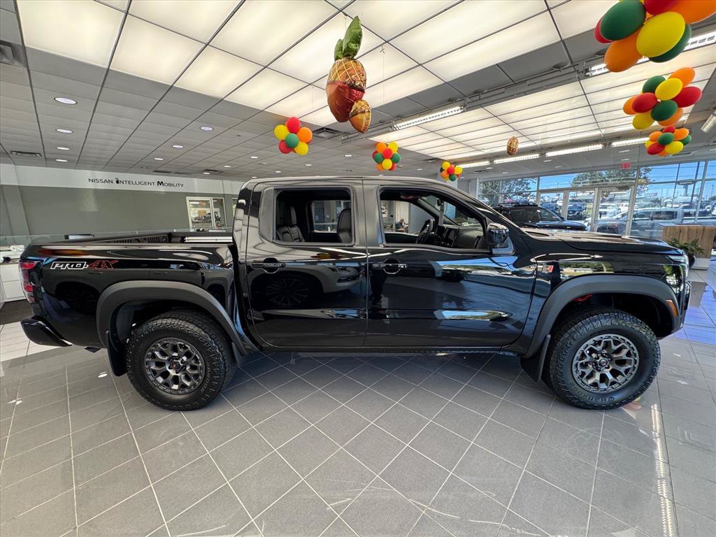 New 2026 Nissan Frontier PRO-4X w/ Pro Premium Package AWD/4WD image 2