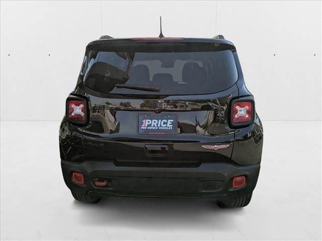 Used 2023 Jeep Renegade Trailhawk image 6
