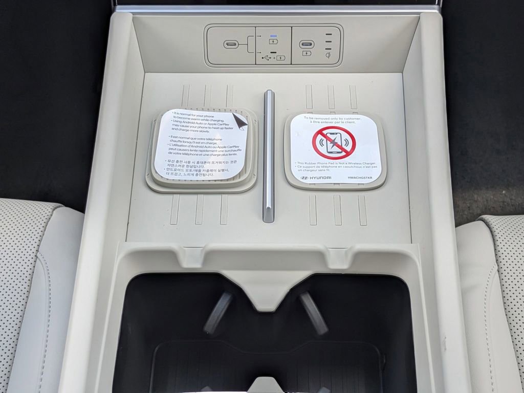 New 2026 Hyundai Santa Fe SE image 18