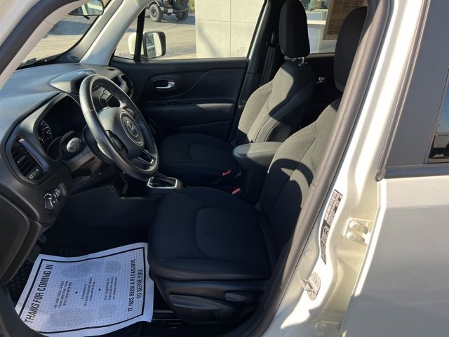 Used 2020 Jeep Renegade Altitude image 10