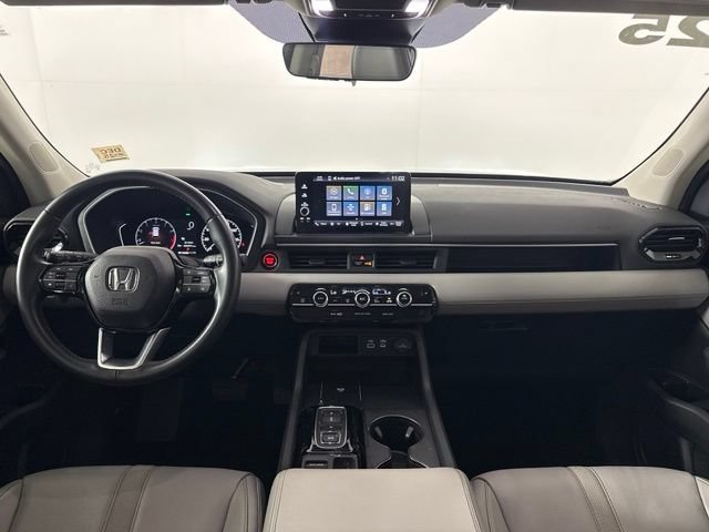 Used 2025 Honda Pilot EX-L image 30