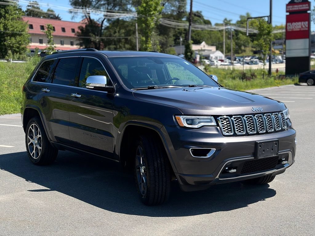 Used 2019 Jeep Grand Cherokee Overland AWD/4WD image 8
