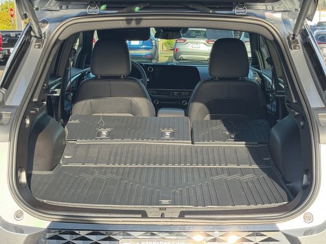 Used 2025 Chevrolet Equinox EV RS image 34