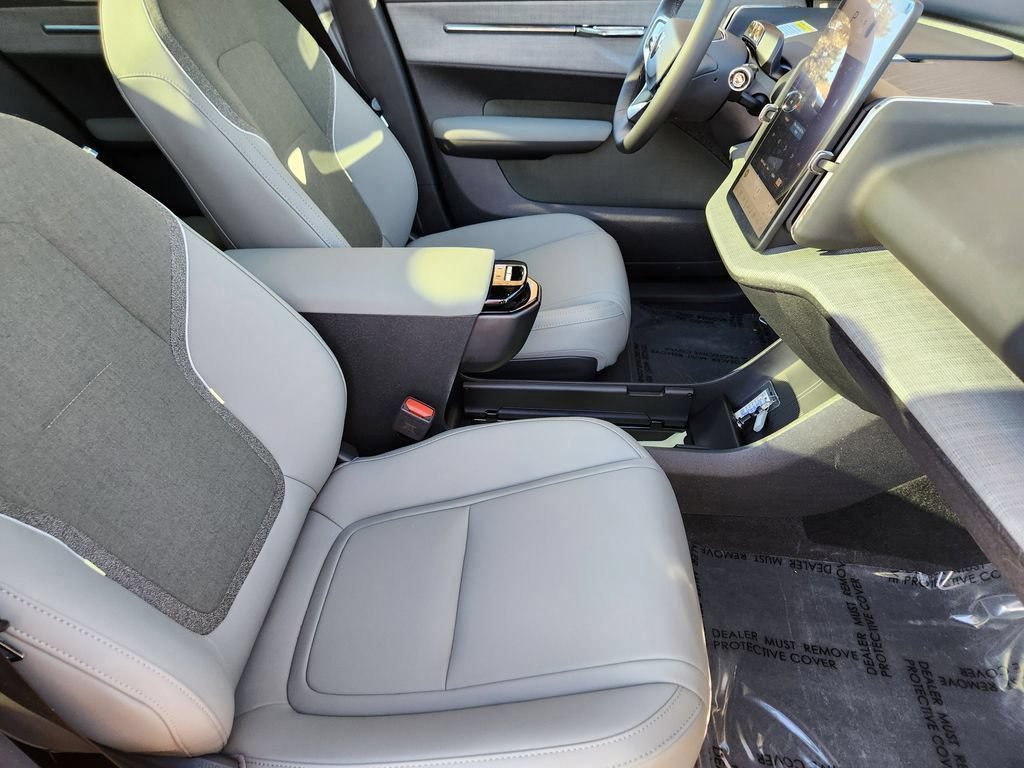 New 2026 Volvo EX30 Plus w/ Climate Package AWD/4WD image 19