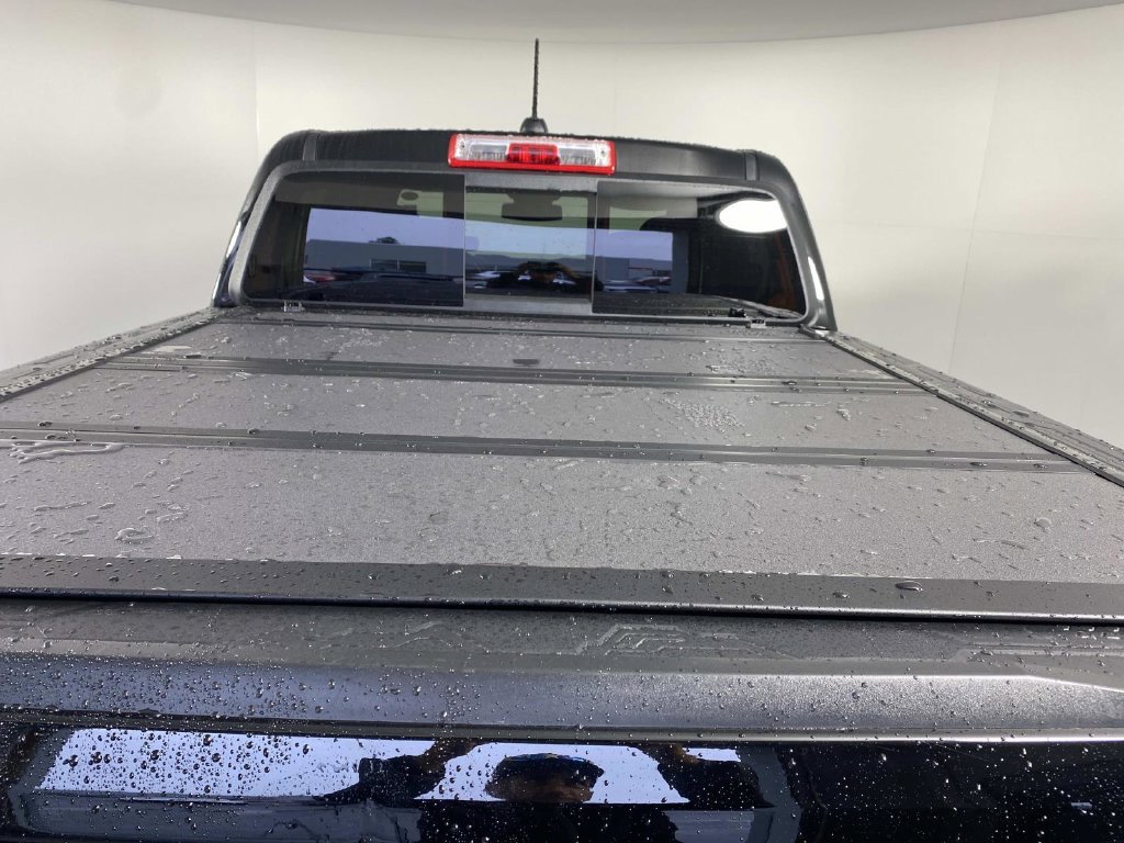 Used 2023 Chevrolet Colorado ZR2 w/ ZR2 Convenience Package III AWD/4WD image 10