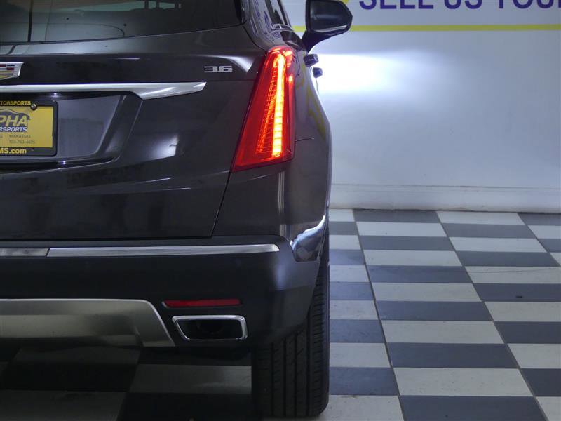 Used 2017 Cadillac XT5 Platinum AWD/4WD image 33