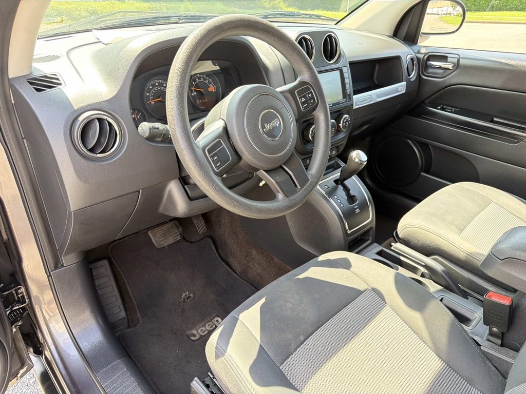 Used 2015 Jeep Compass Sport w/ Power Value Group FWD image 23