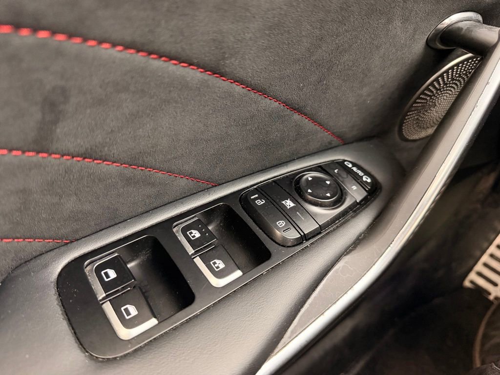 Used 2023 Kia Stinger GT2 image 28