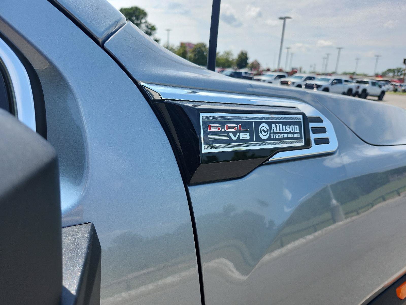 New 2026 GMC Sierra 2500 Denali w/ Denali Reserve Package AWD/4WD image 6