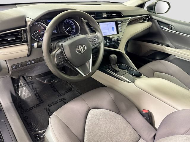 Certified 2020 Toyota Camry LE w/ Convenience Package image 18