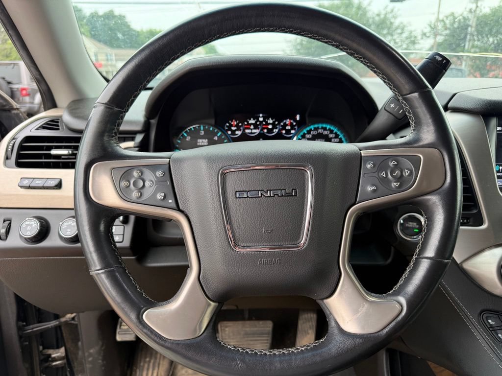 Used 2019 GMC Yukon Denali AWD/4WD image 14