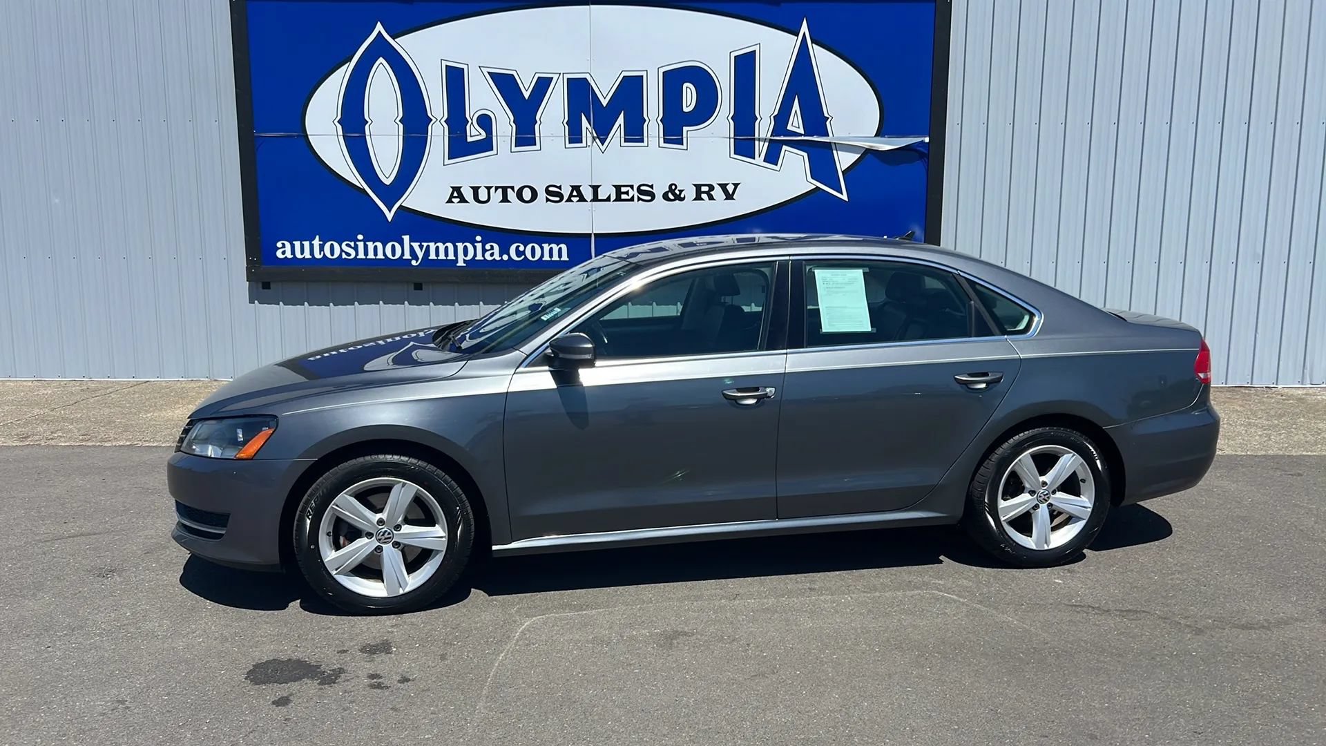 Used 2014 Volkswagen Passat 1.8T Wolfsburg Edition