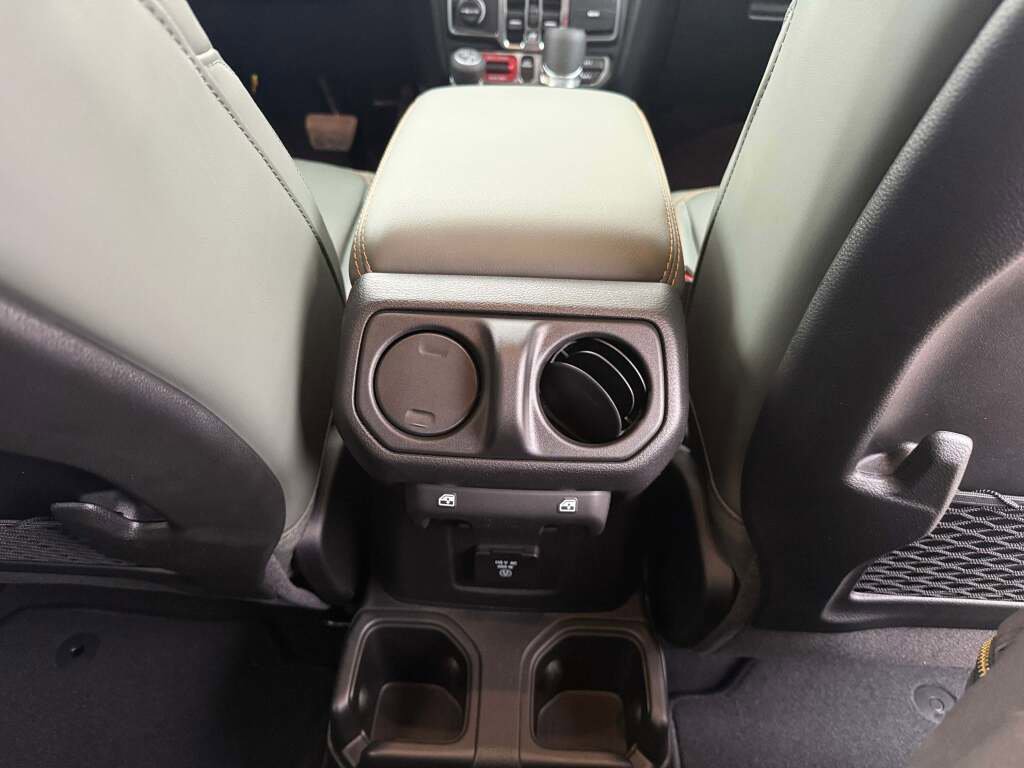 New 2026 Jeep Gladiator Mojave image 25