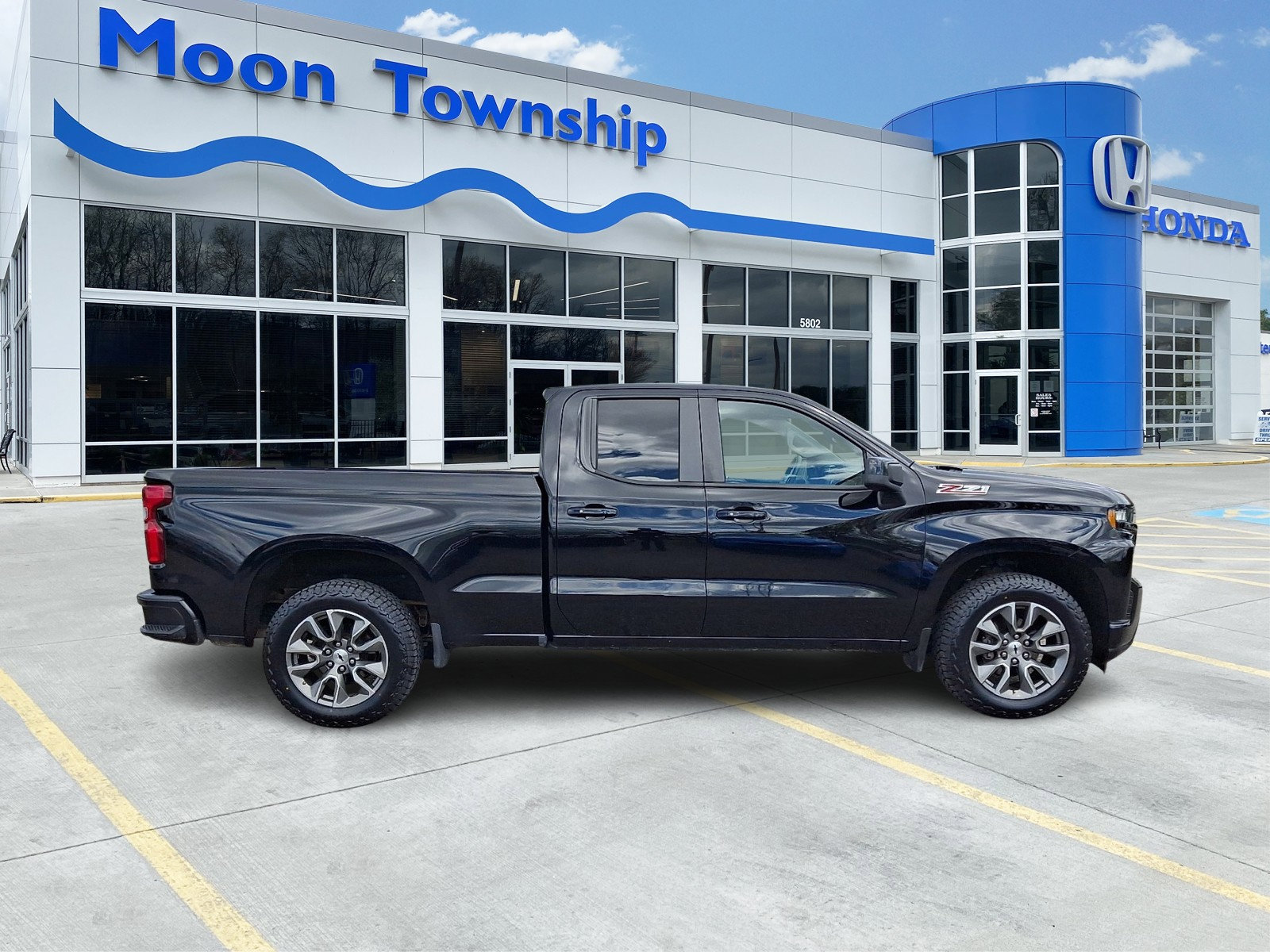 Used 2019 Chevrolet Silverado 1500 RST image 7