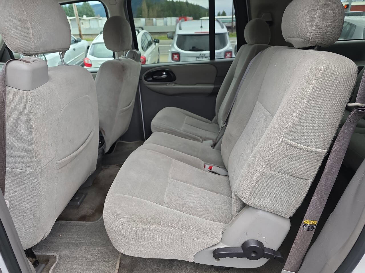 Used 2005 Chevrolet TrailBlazer EXT LS w/ LS Preferred Equipment Group image 12