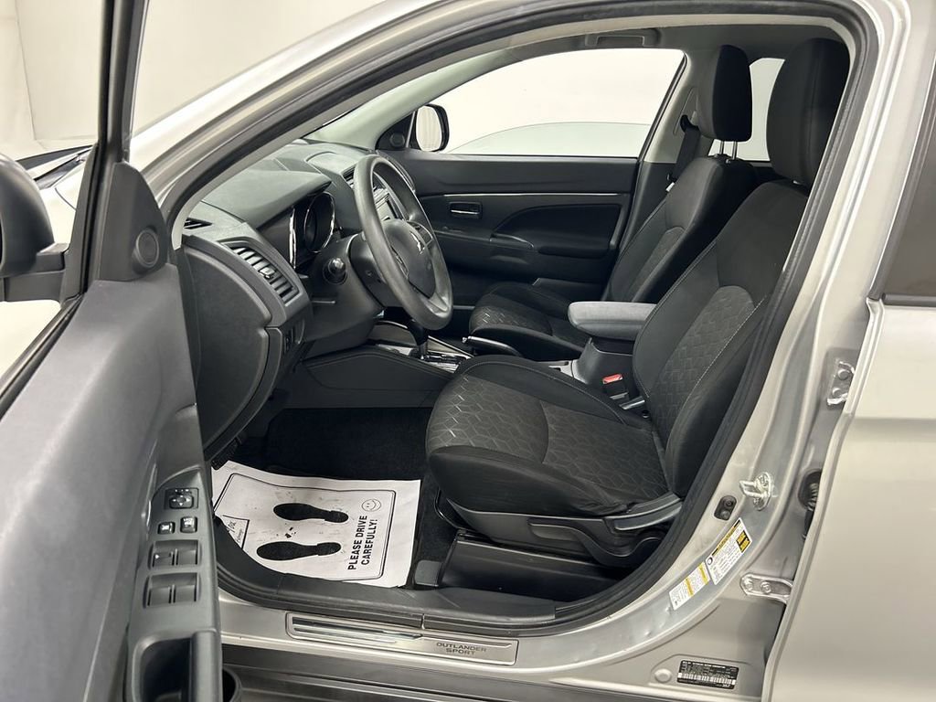 Used 2021 Mitsubishi Outlander Sport ES AWD/4WD image 9