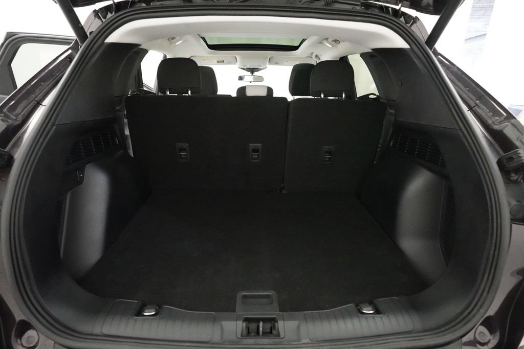 Used 2023 Ford Escape Active w/ Tech Pack #1 AWD/4WD image 10