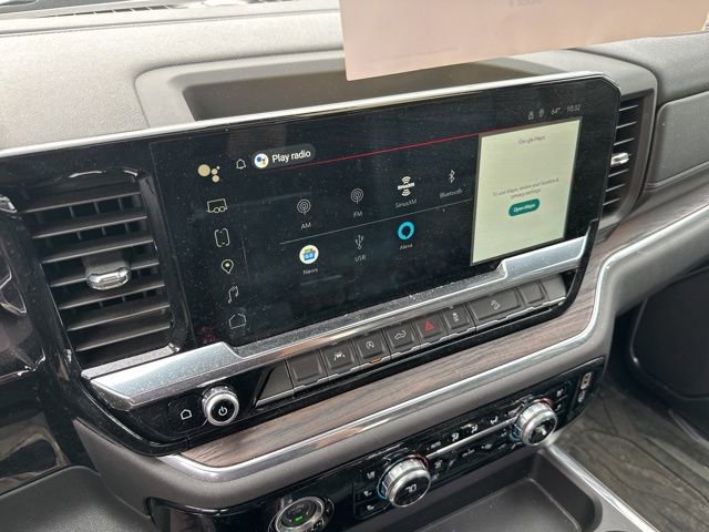 Used 2024 GMC Sierra 1500 SLT w/ SLT Premium Package AWD/4WD image 9