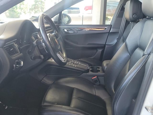 Used 2018 Porsche Macan image 9