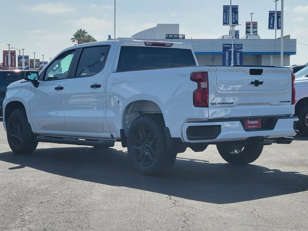 New 2026 Chevrolet Silverado 1500 Custom w/ Turbomax Blackout Package RWD video 2