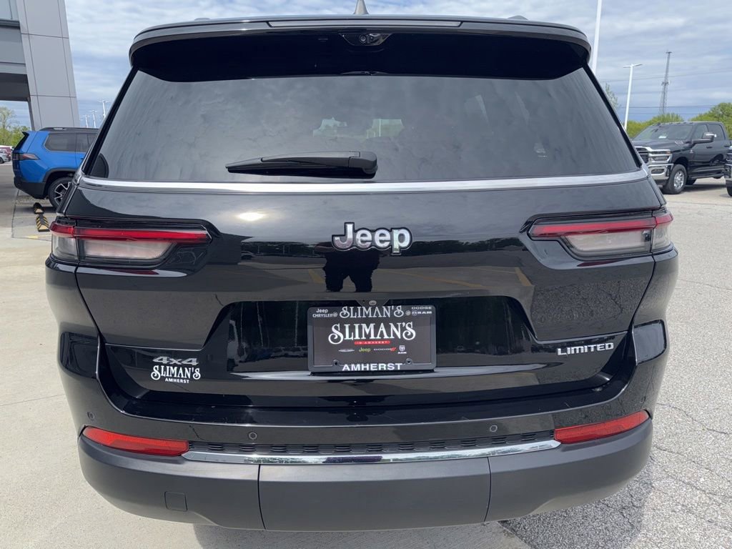 Used 2023 Jeep Grand Cherokee L Limited w/ Luxury Tech Group II AWD/4WD image 6
