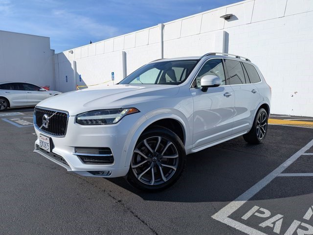 Used 2018 Volvo XC90 T5 Momentum w/ Convenience Package