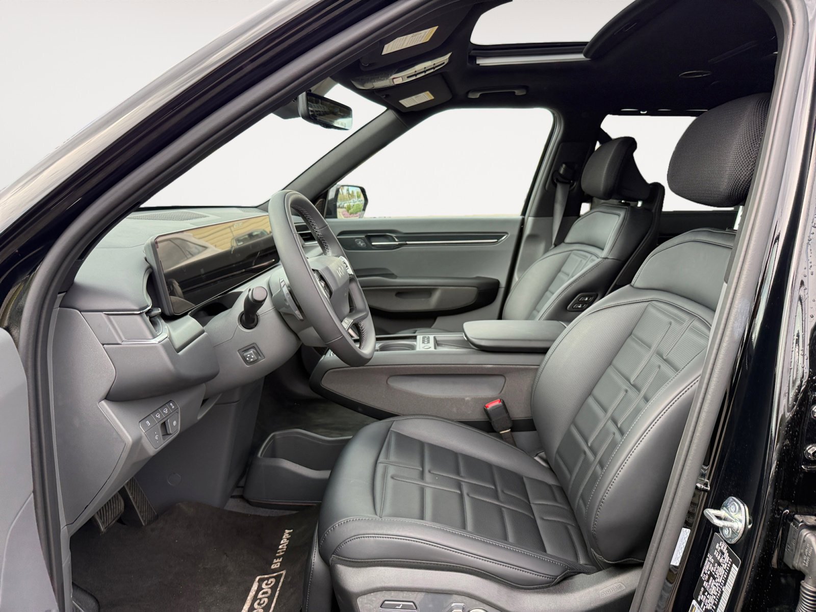 New 2026 Kia EV9 Land w/ Nightfall Edition Package image 10