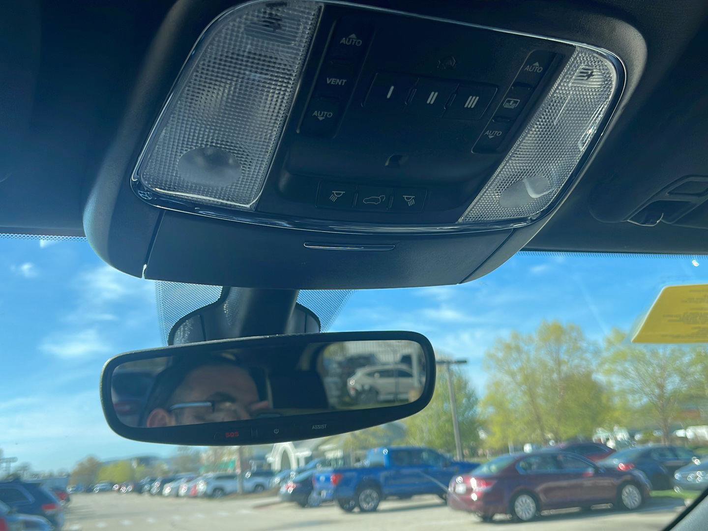 Used 2018 Jeep Grand Cherokee Limited AWD/4WD image 25