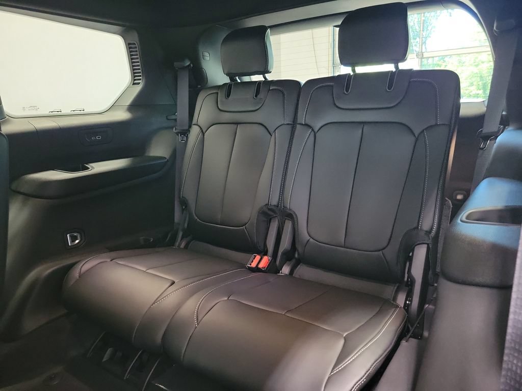 New 2026 Jeep Grand Cherokee L Limited AWD/4WD image 8
