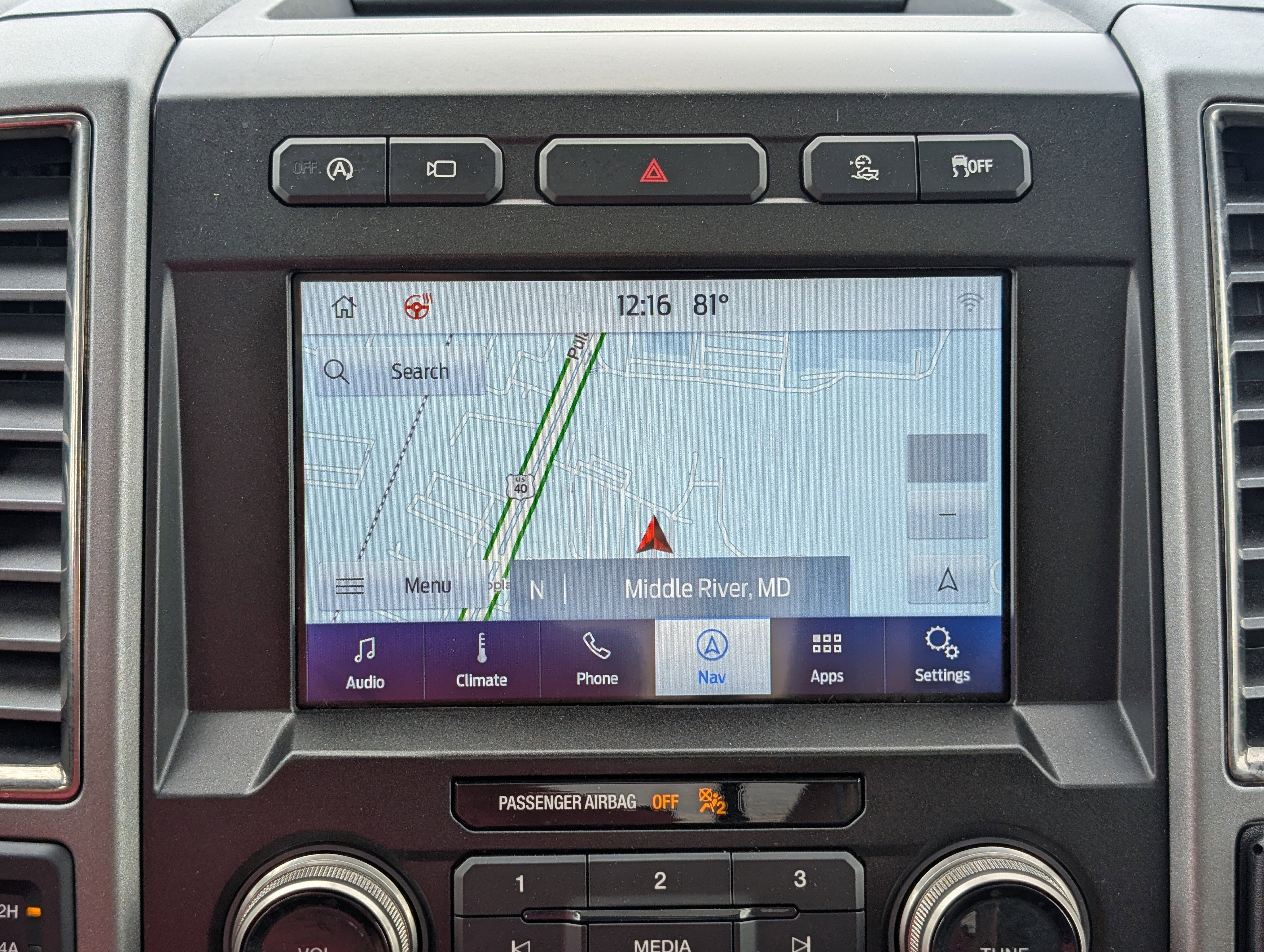 Certified 2019 Ford F150 Raptor w/ Equipment Group 802A Luxury image 30