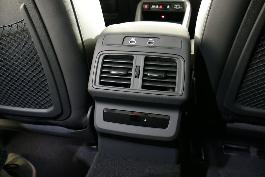 New 2026 Audi SQ5 Premium Plus image 5