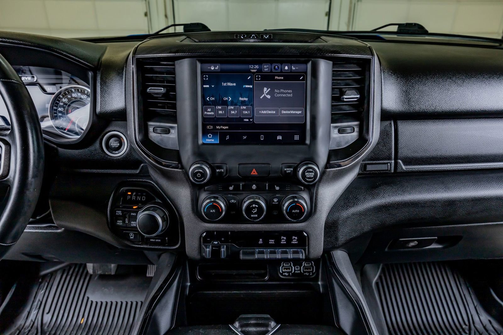 Used 2023 RAM 1500 Big Horn AWD/4WD image 24