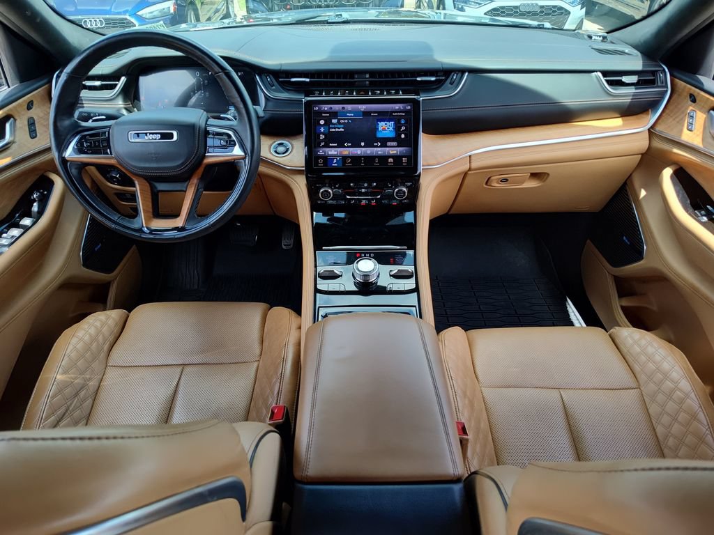 Used 2021 Jeep Grand Cherokee L Summit AWD/4WD image 31