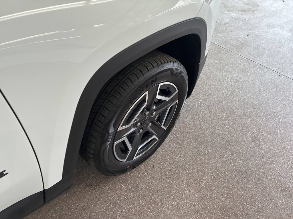 New 2026 Jeep Cherokee Laredo AWD/4WD image 22