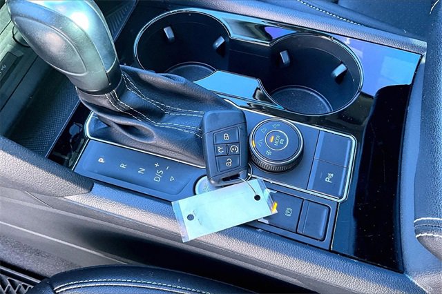 Used 2022 Volkswagen Atlas SE image 10