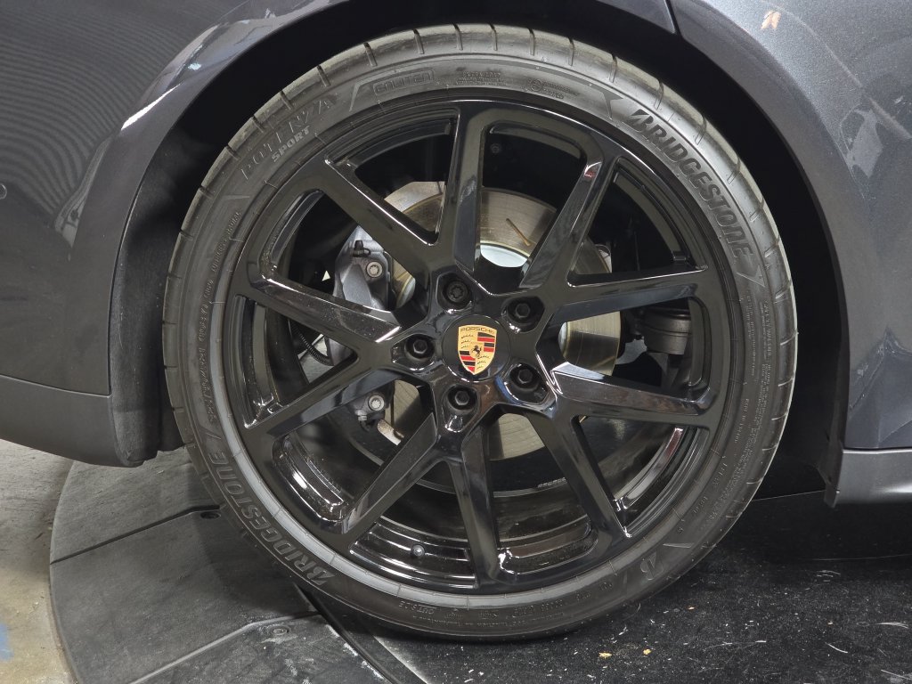 Certified 2026 Porsche Panamera RWD image 29