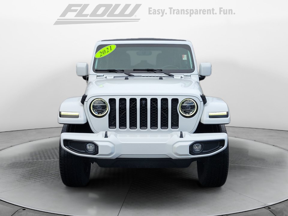 Used 2021 Jeep Wrangler Unlimited Sahara AWD/4WD image 3