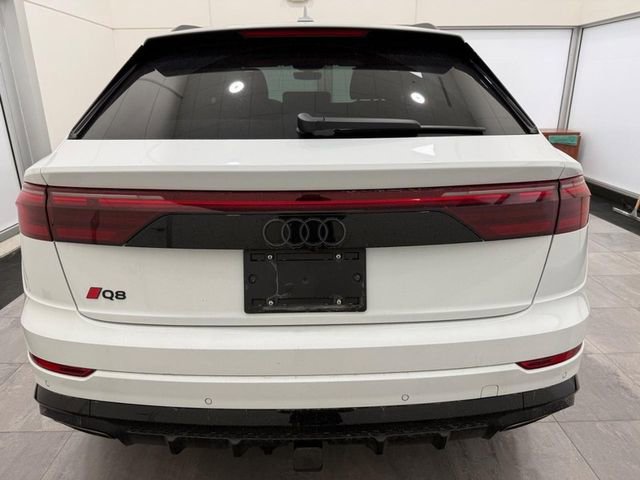 Certified 2025 Audi Q8 Premium Plus w/ Premium Plus Package AWD/4WD image 3