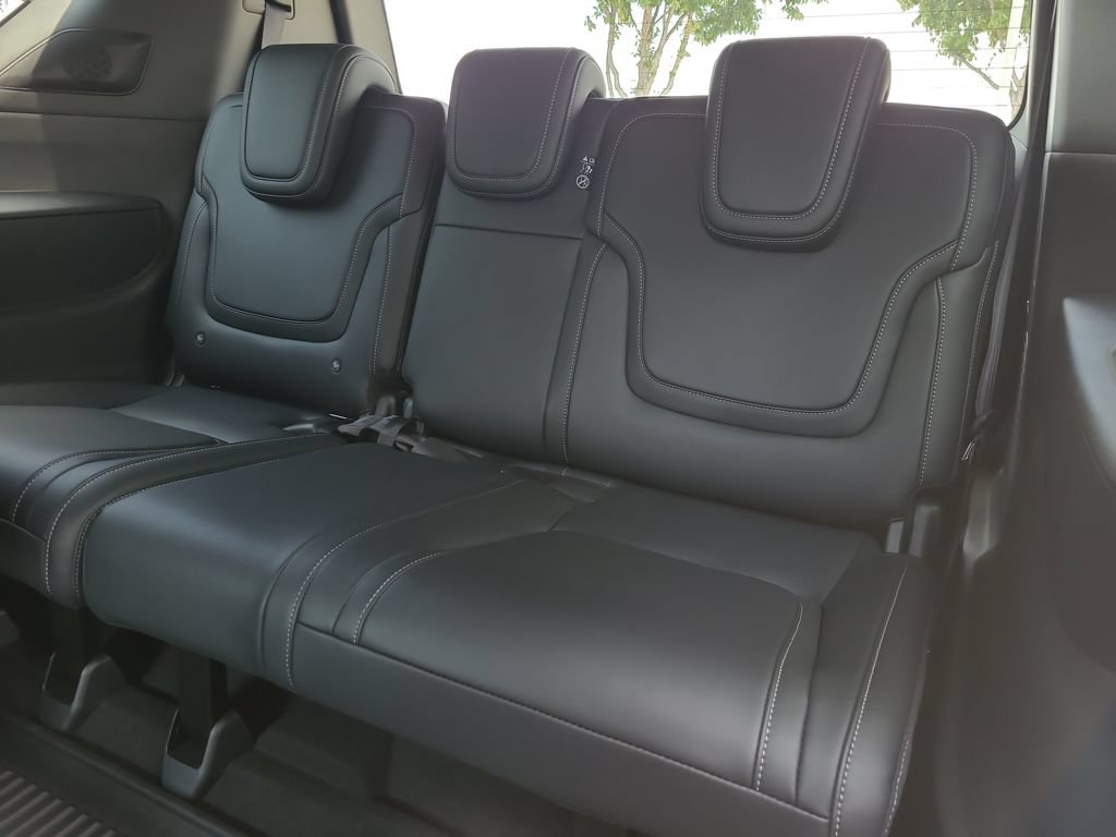 New 2026 Nissan Armada PRO-4X w/ Captain's Chari Seat Package AWD/4WD image 10