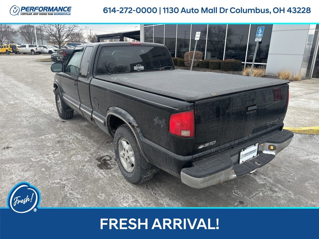 Used 2000 Chevrolet S10 Pickup LS w/ Preferred Equipment Group image 6