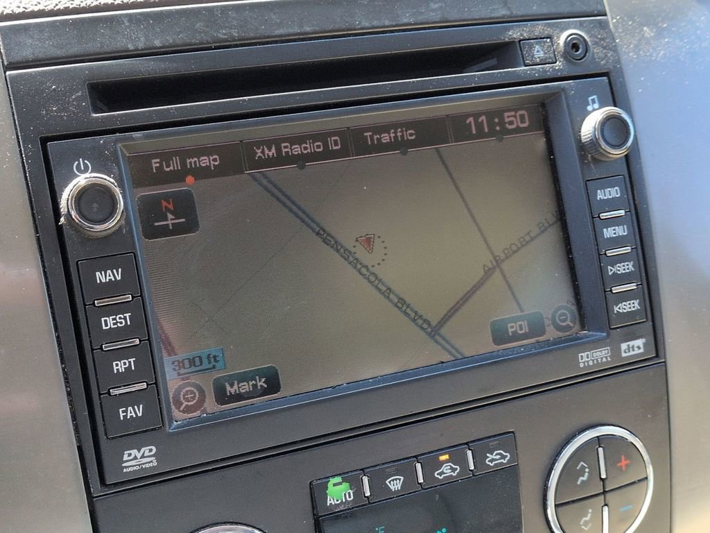 Used 2010 GMC Sierra 2500 SLT w/ Entertainment Package image 6