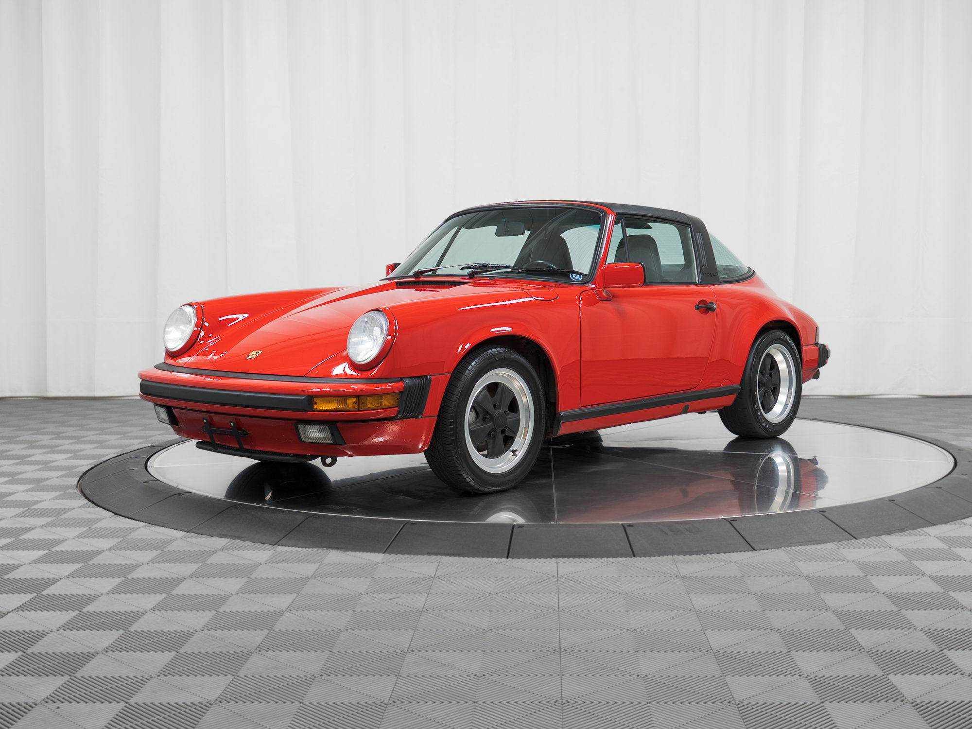 Used 1989 Porsche 911 Targa image 1