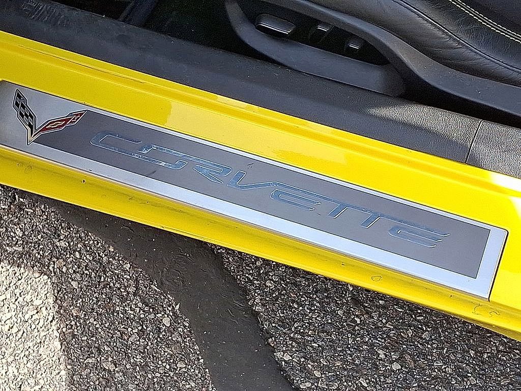 Used 2016 Chevrolet Corvette Stingray Coupe w/ 3LT Preferred Equipment Group image 26