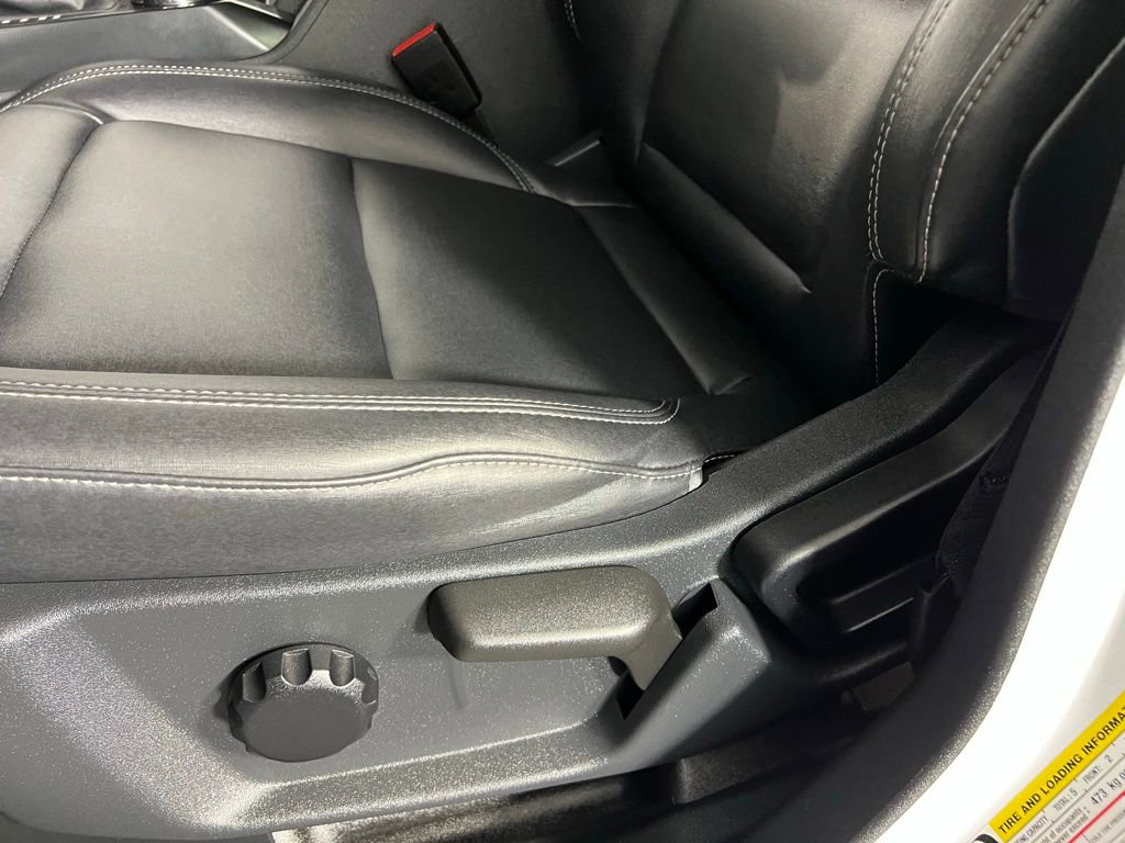 Used 2025 Ford Bronco Badlands image 24