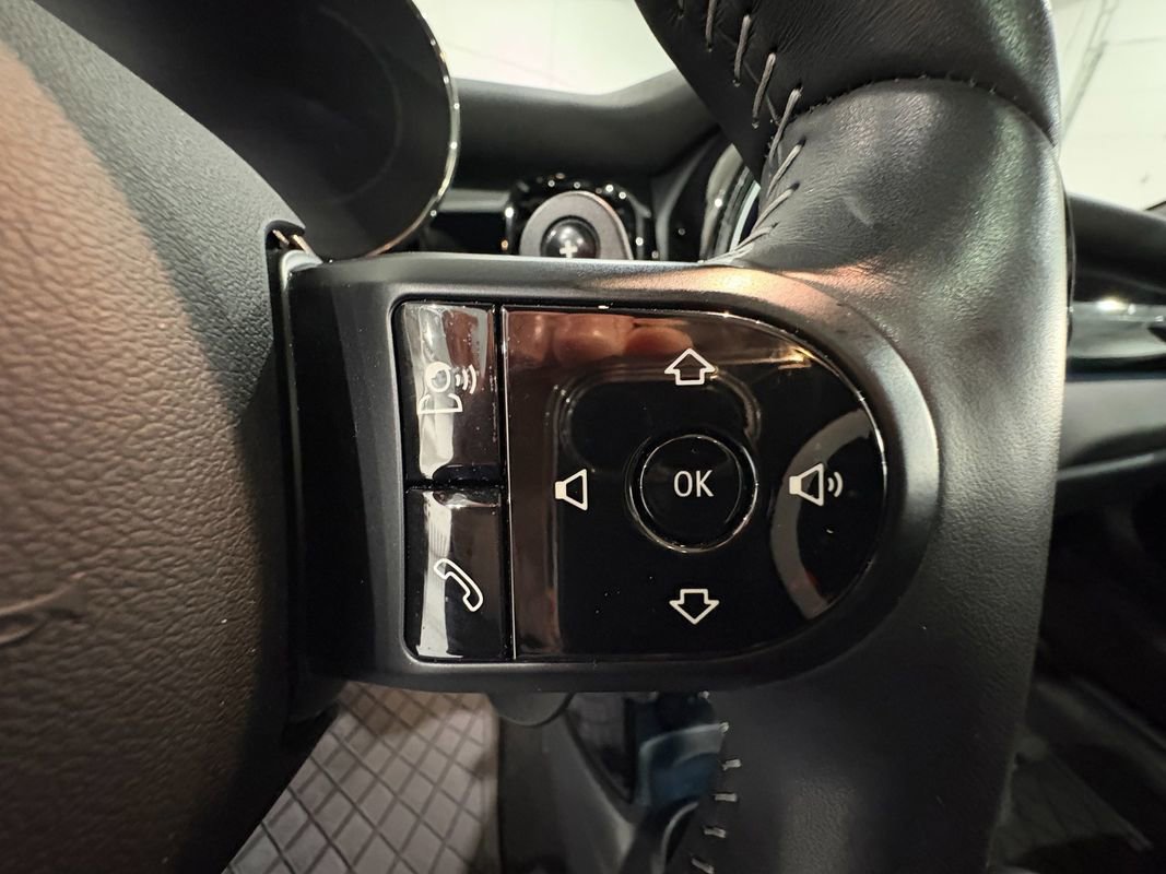 Used 2023 MINI Cooper S image 13