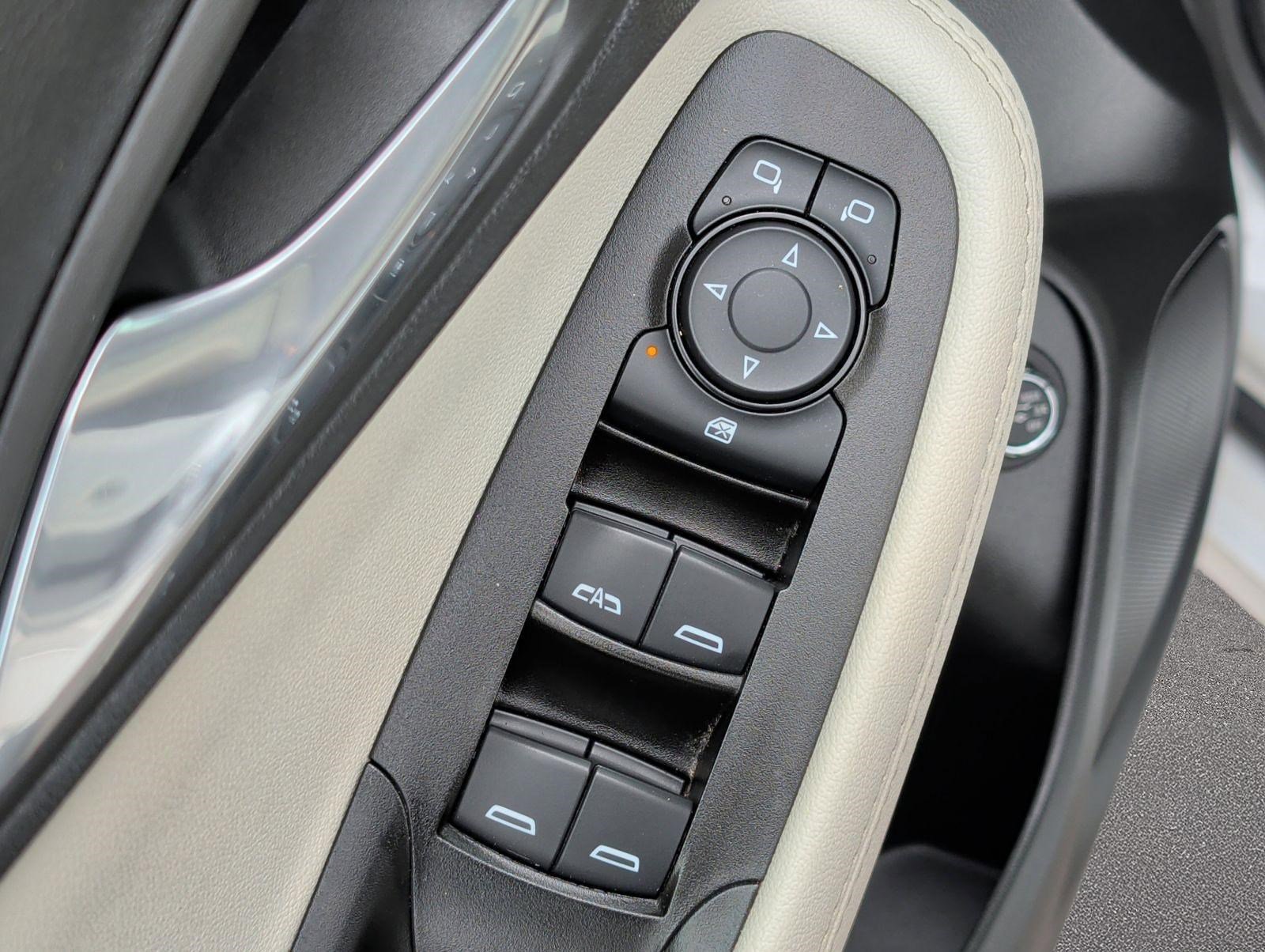 Used 2022 Buick Encore GX Select w/ Sport Touring Package image 9